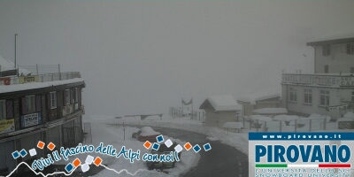 Webcam op top Passo Stelvio op 8 september 2019 klik voor actueel beeld van de top van de Stelvio pas