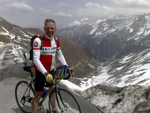 Arie op de top van de stelvio - klik voor vergroting