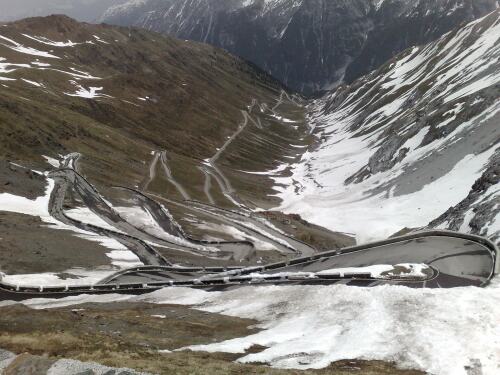 Passo Stelvio 29 mei 2008 top view - klik voor vergroting